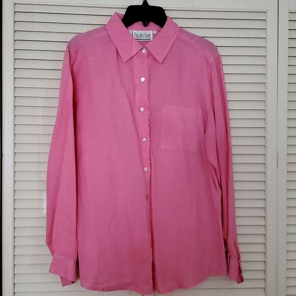 Carlie's Court Women's Pink button down shirt - Picture 1 of 10